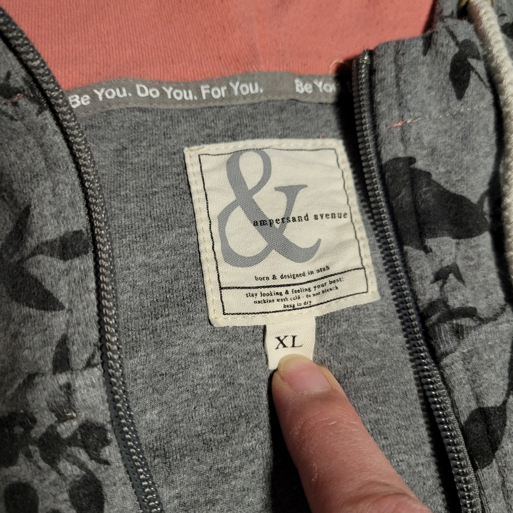 Ampersand AVE Gray and Pink Hoodie Size Xl - Picture 2 of 5